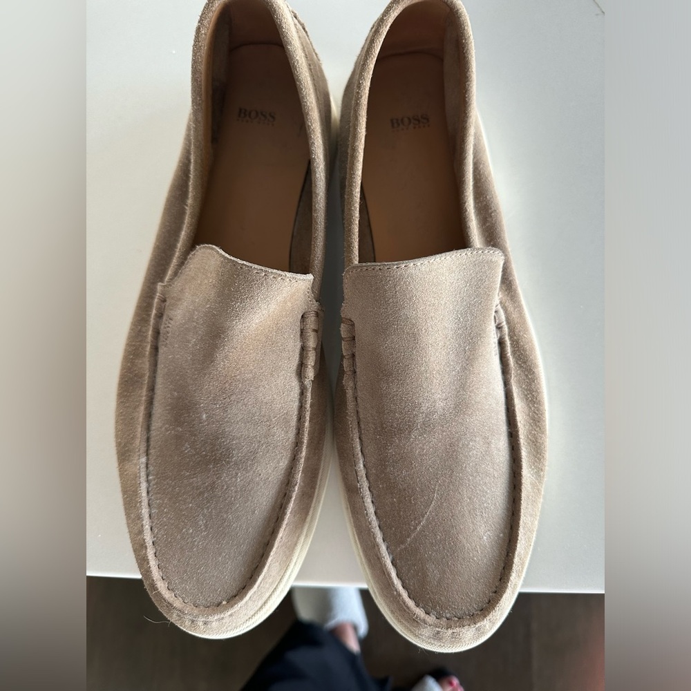 Hugo Boss men’s shoes size 44 (us 10.5)